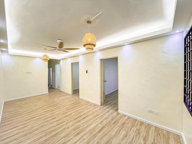 Apartment for sale in Petaling, Damansara Damai