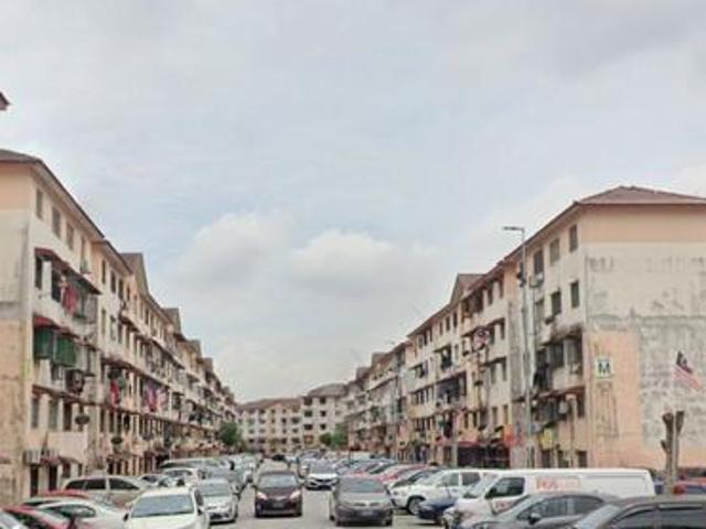 Apartment for sale in Petaling, Damansara Damai