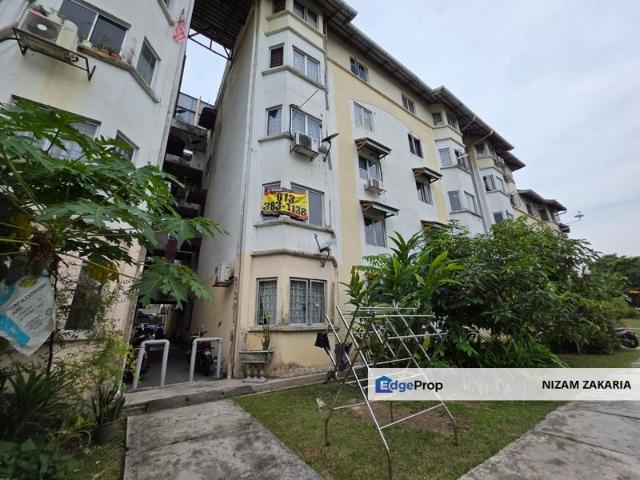 Flat for sale in Petaling, Damansara Damai