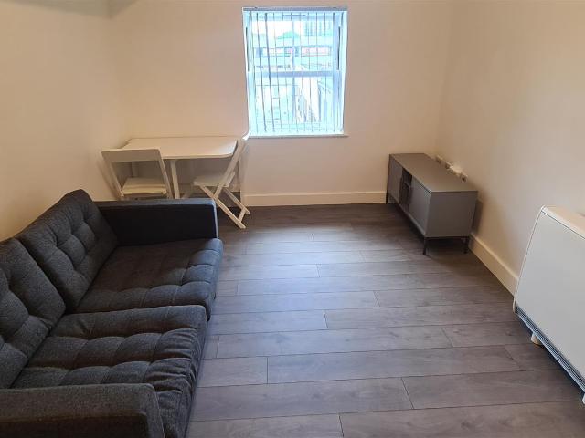 Apartment for rent in Below Bar, Southampton