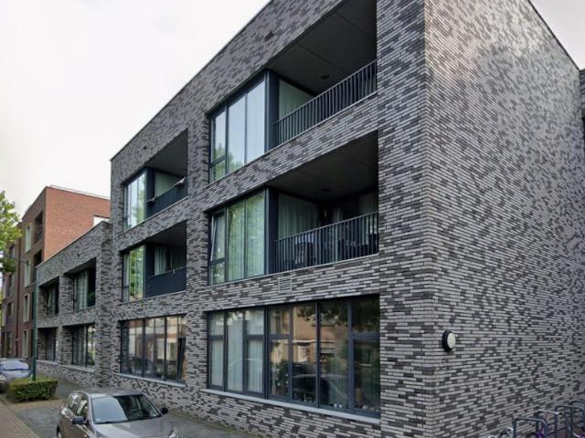 Appartement te huur in Achter het gemeentehuis, Rijen