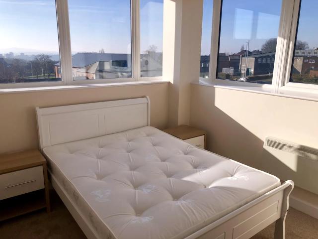 Apartment for rent in Dixons Green, West Midlands