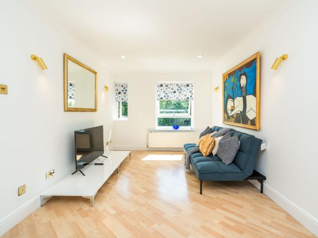 Apartment for rent in London Borough of Croydon, Upper Norwood