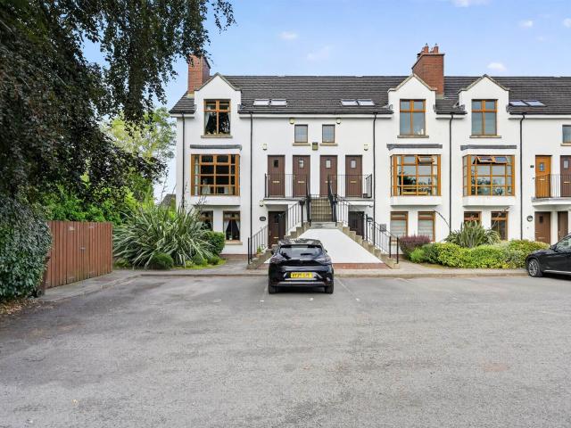 Apartment for rent in Finaghy, Northern Ireland