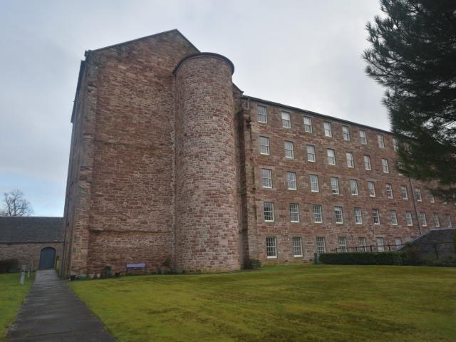 Apartment for rent in Stanley, Scotland