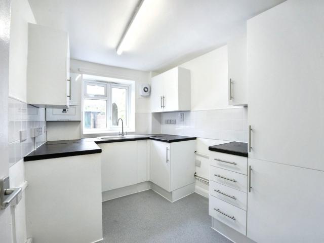 Apartment for rent in Denmark Hill, Greater London