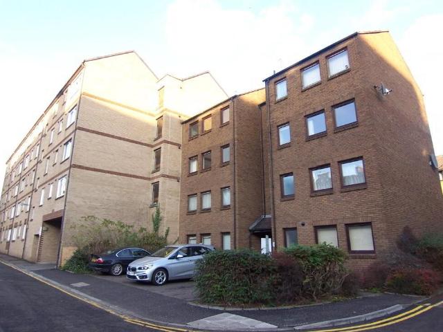 Apartment for rent in Southside, Scotland