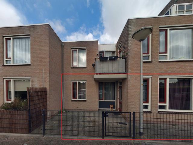 Appartement te huur in De Hoef, Waalwijk