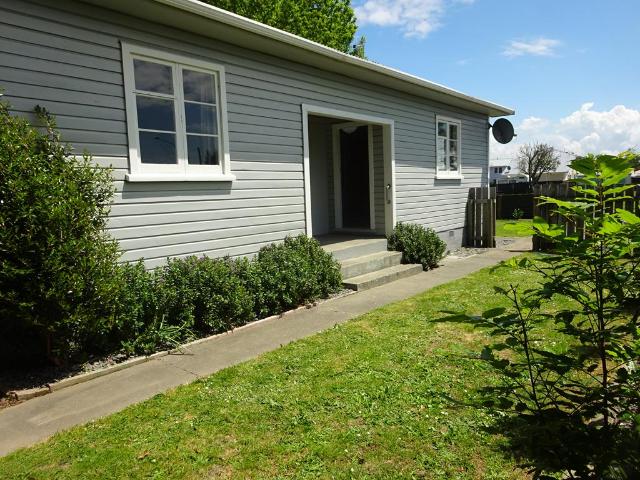 Apartment for rent in Hastings