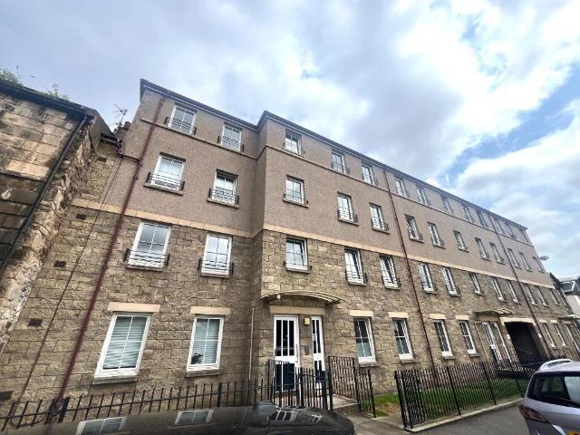 Apartment for rent in Leith, Scotland