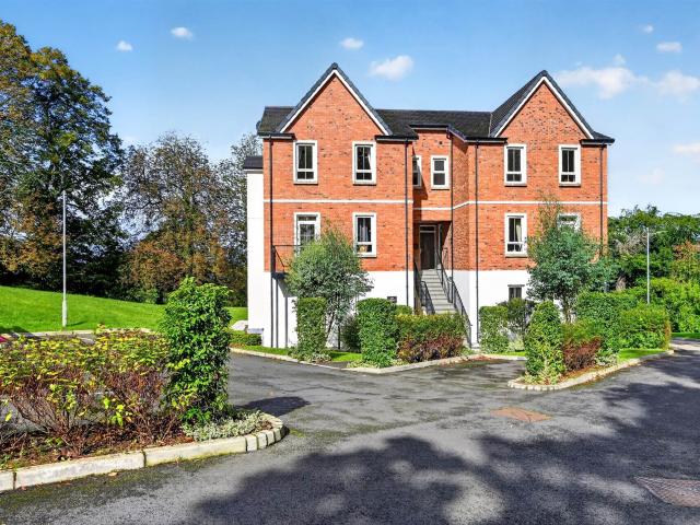 Apartment for rent in Dundonald, Northern Ireland