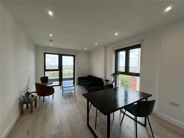 Apartment for rent in Woodberry Down, Stamford Hill