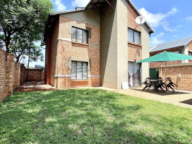 Apartment for sale in Waterkloof, Gauteng