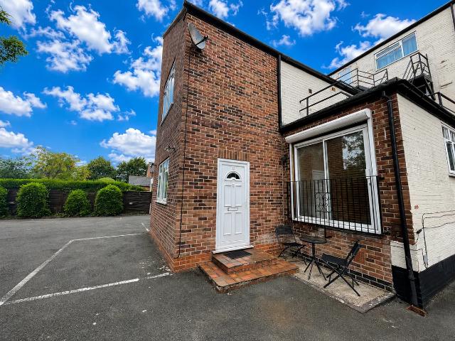 Apartment for rent in Abbey Park, Barton In Fabis