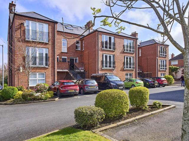 Apartment for rent in Holywood, Northern Ireland