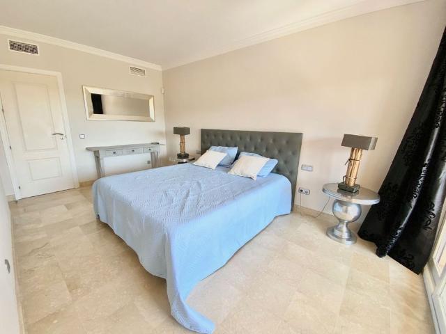 Apartamento en alquiler en Atalaya