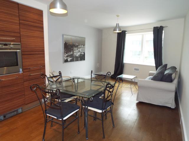 Apartment for rent in Cardiff International Sports Village, Falcon Lodge
