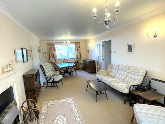 Apartment for rent in Overchurch Hill, Upton