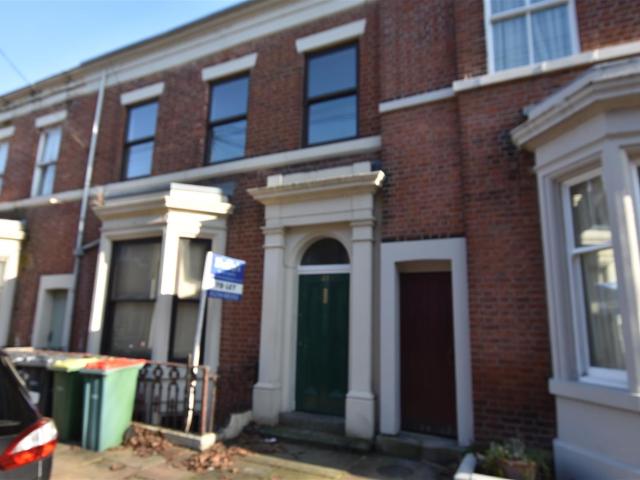 Apartment for rent in Avenham, Higher Bartle