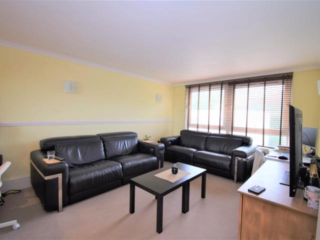 Apartment for rent in Limehouse, Greater London