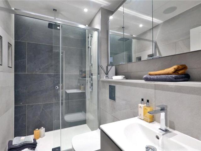 Apartment for rent in Greater London