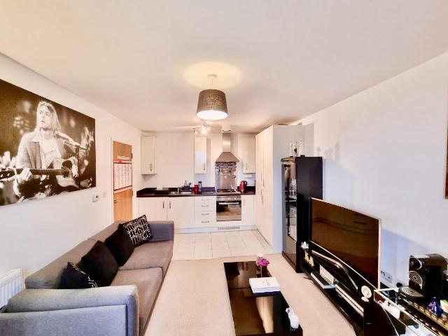 Apartment for rent in London Borough of Croydon, Thornton Heath