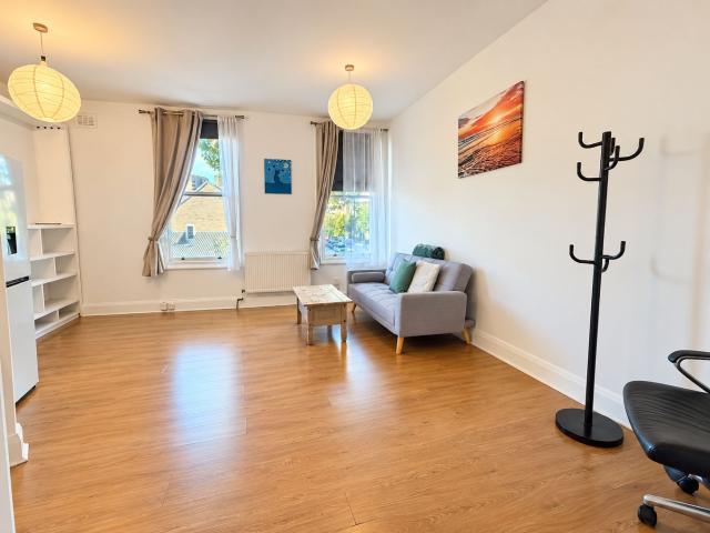 Apartment for rent in Friary Estate, Greater London