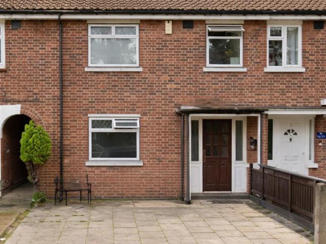 Apartment for rent in Hampton Hill, Greater London