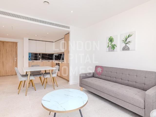 Apartment for rent in Whitechapel, Greater London