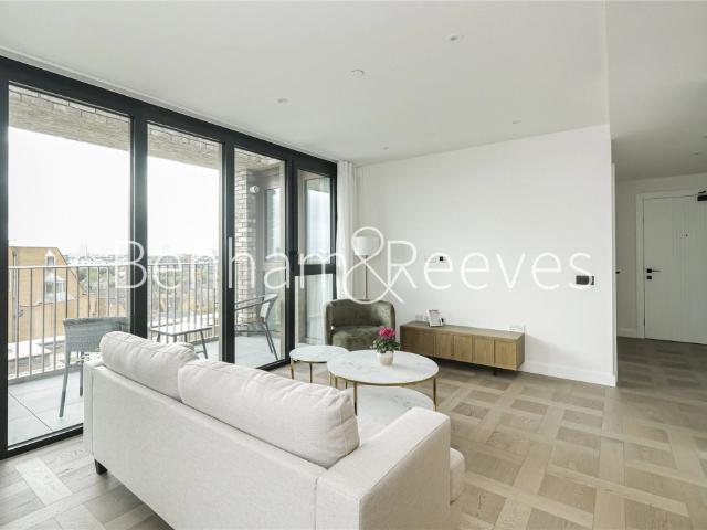 Studio for rent in St. George in the East, Wapping