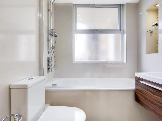 Apartment for rent in Belsize Park, Greater London