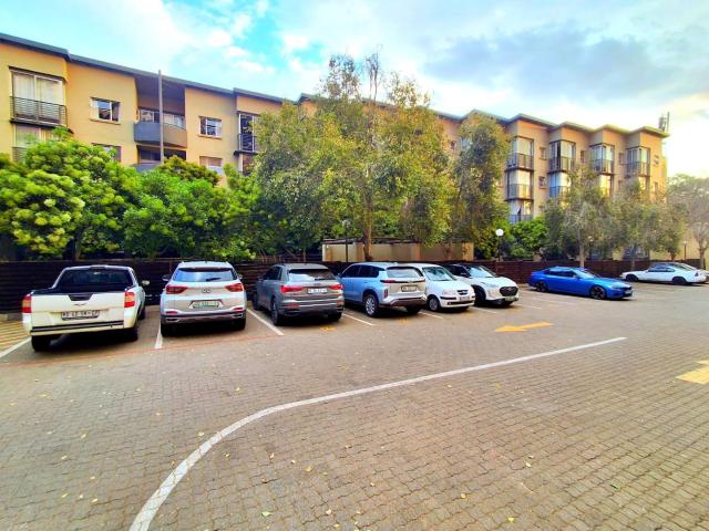 Apartment for sale in Vosloorus, Gauteng