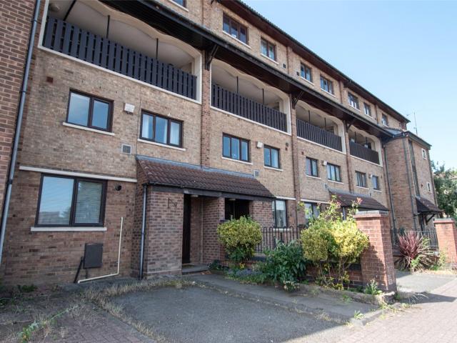 Apartment for rent in Rednal, West Midlands