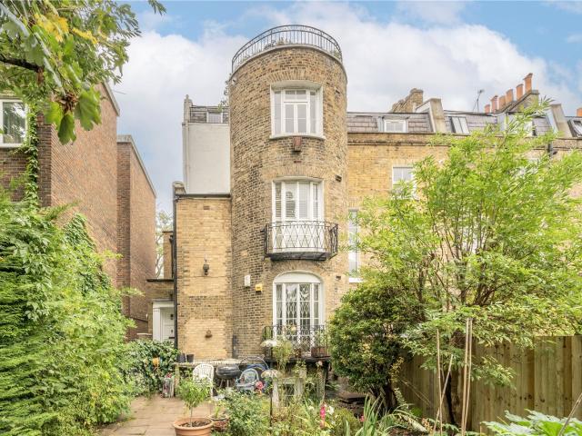 Apartment for rent in Stockwell Park, Greater London