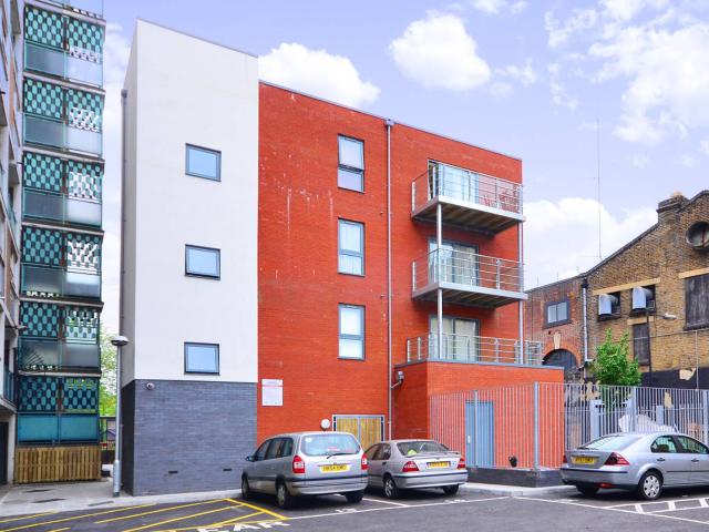 Studio for rent in Mile End, Greater London