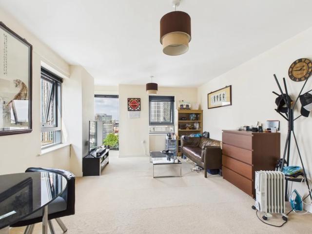 Apartment for rent in Stratford Marsh, Greater London