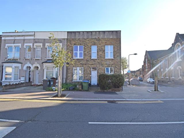 Apartment for rent in Leytonstone, Greater London
