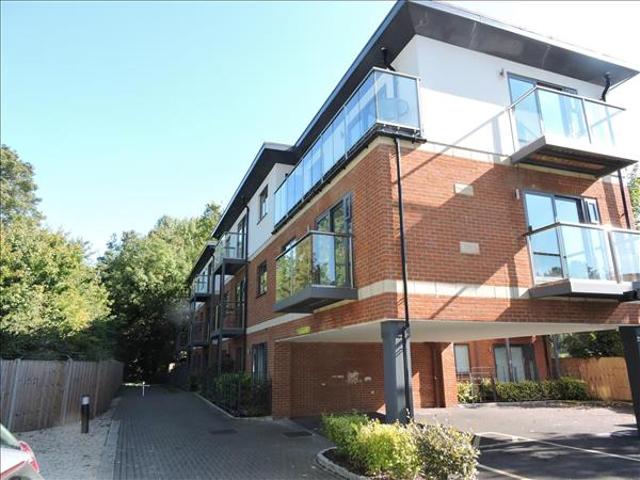 Apartment for rent in Batchworth