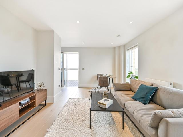 Apartment for rent in London Borough of Hounslow, Greater London