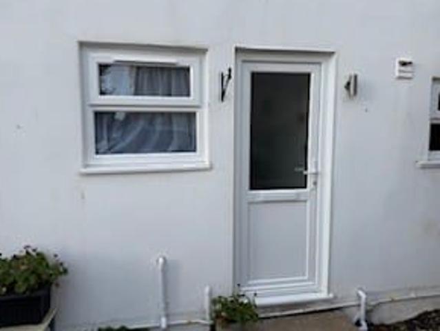 Apartment for rent in Bohemia, Guestling Green