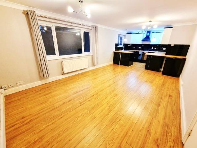 Apartment for rent in Five Acres, Isle Of Man