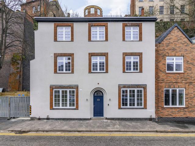 Apartment for rent in The Meadows, Haddon