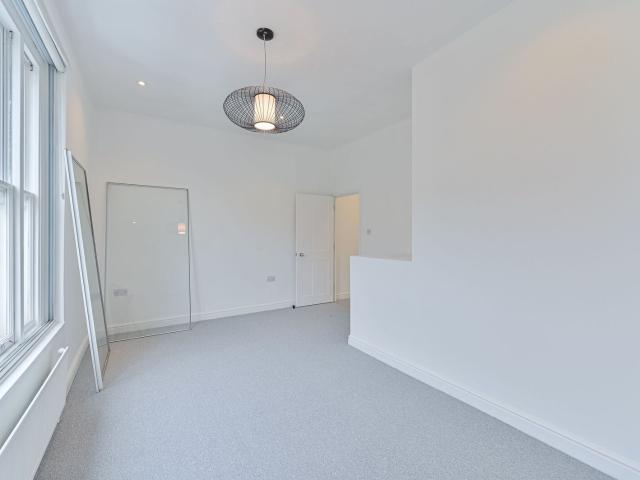 Apartment for rent in London Borough of Lambeth, Greater London