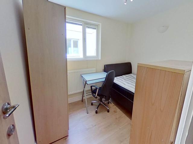 Apartment for rent in Falcon Lodge, Wales