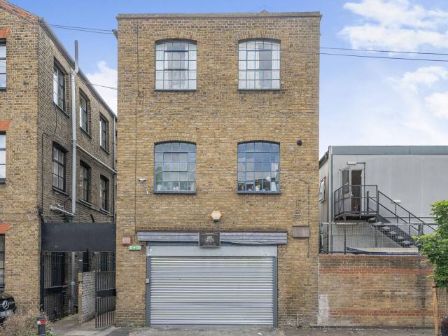 Apartment for rent in Walworth, Greater London