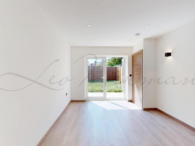 Apartment for rent in Nunhead, Greater London