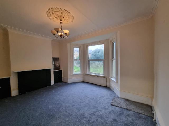 Apartment for rent in London Borough of Croydon, Addiscombe