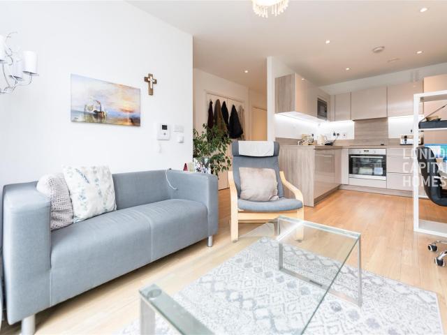 Apartment for rent in London Borough of Lewisham, Greater London