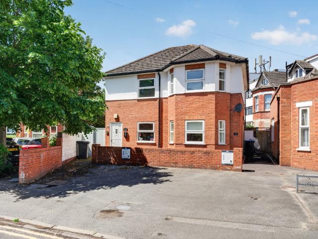 Apartment for rent in Boscombe, Bournemouth