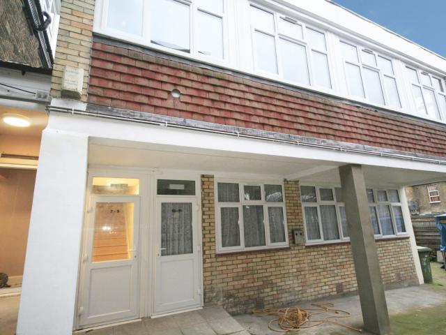 Apartment for rent in Gants Hill, Greater London